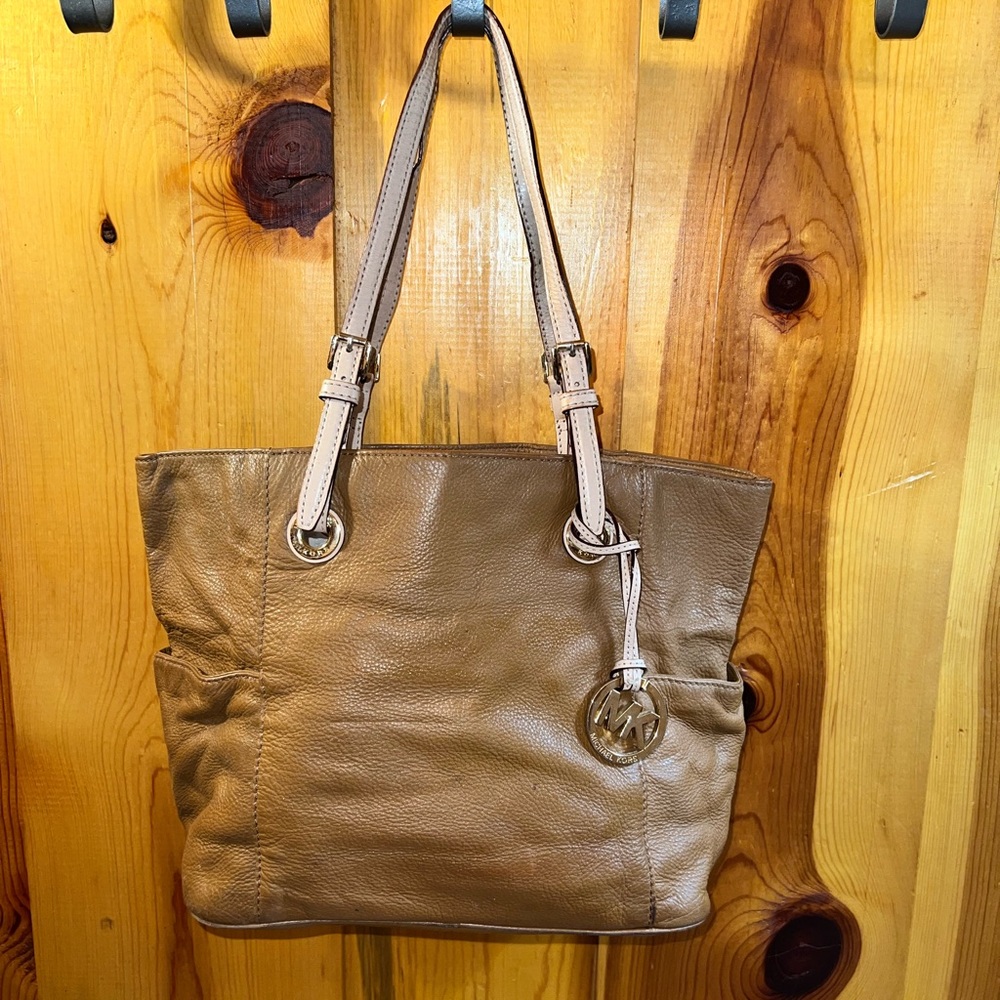 Michael Kors tote